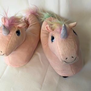Cute unicorn sleepers size 2-3
